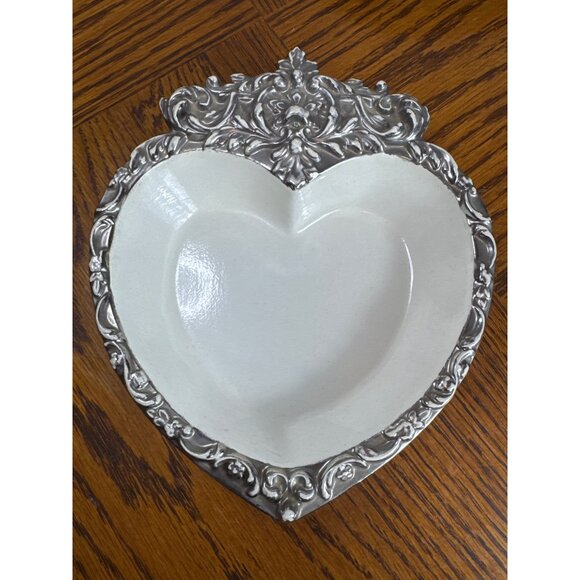 Hollywood Regency Style Heart Shaped Ceramic Trinket Dish Silver Trim - Picture 1 of 5